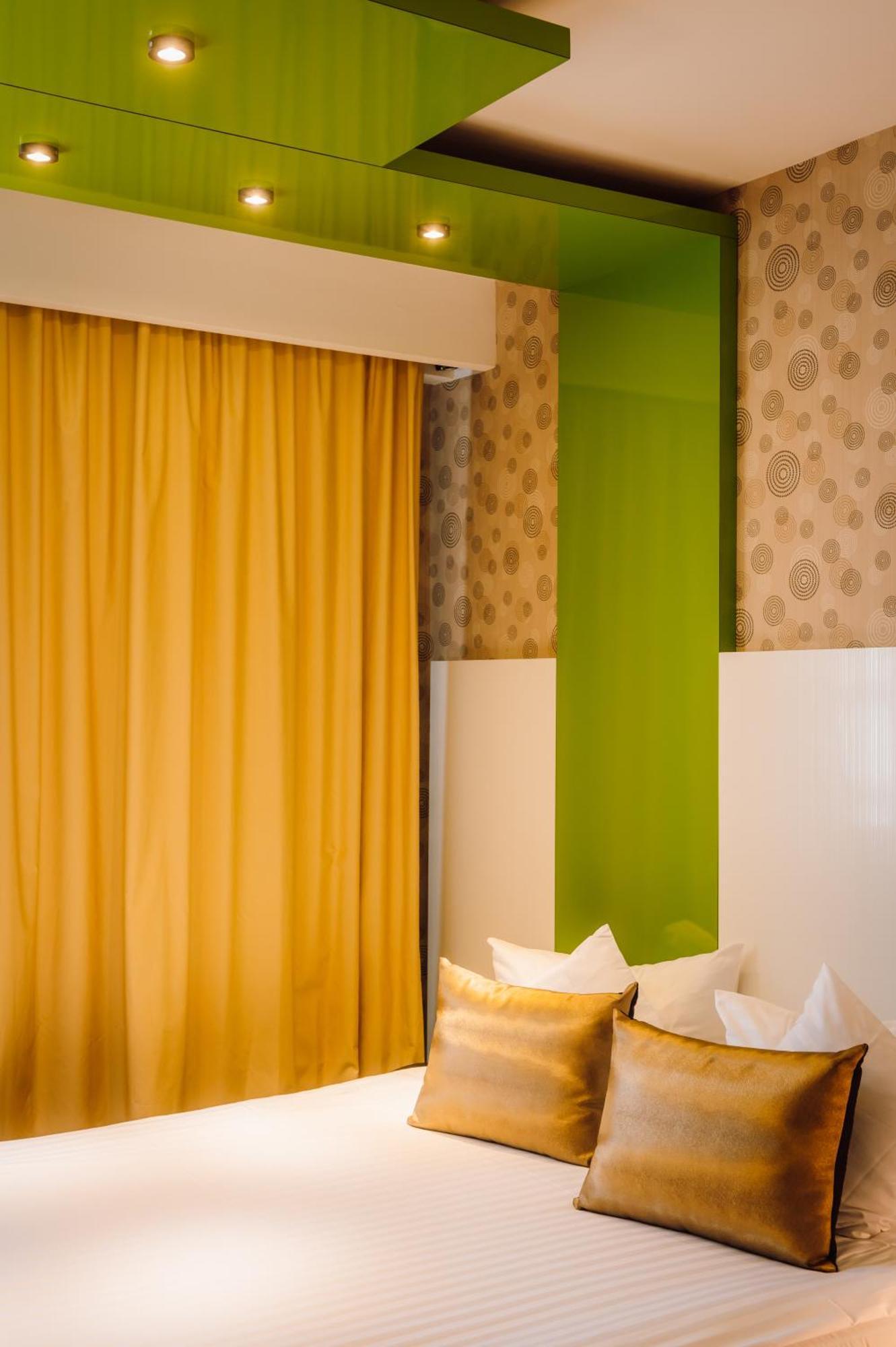 Plaza V 4* Târgu-Mureş